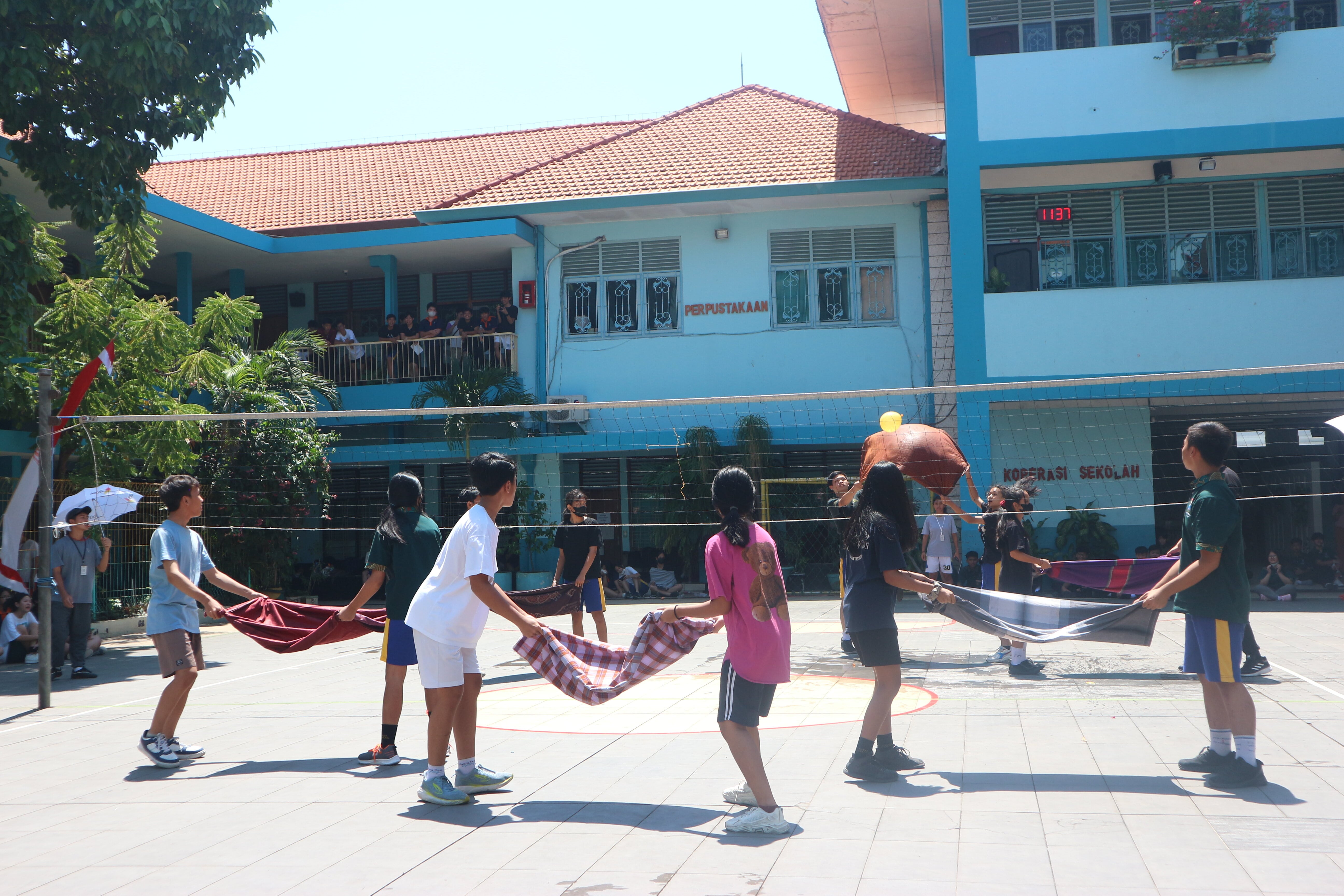 Lomba10